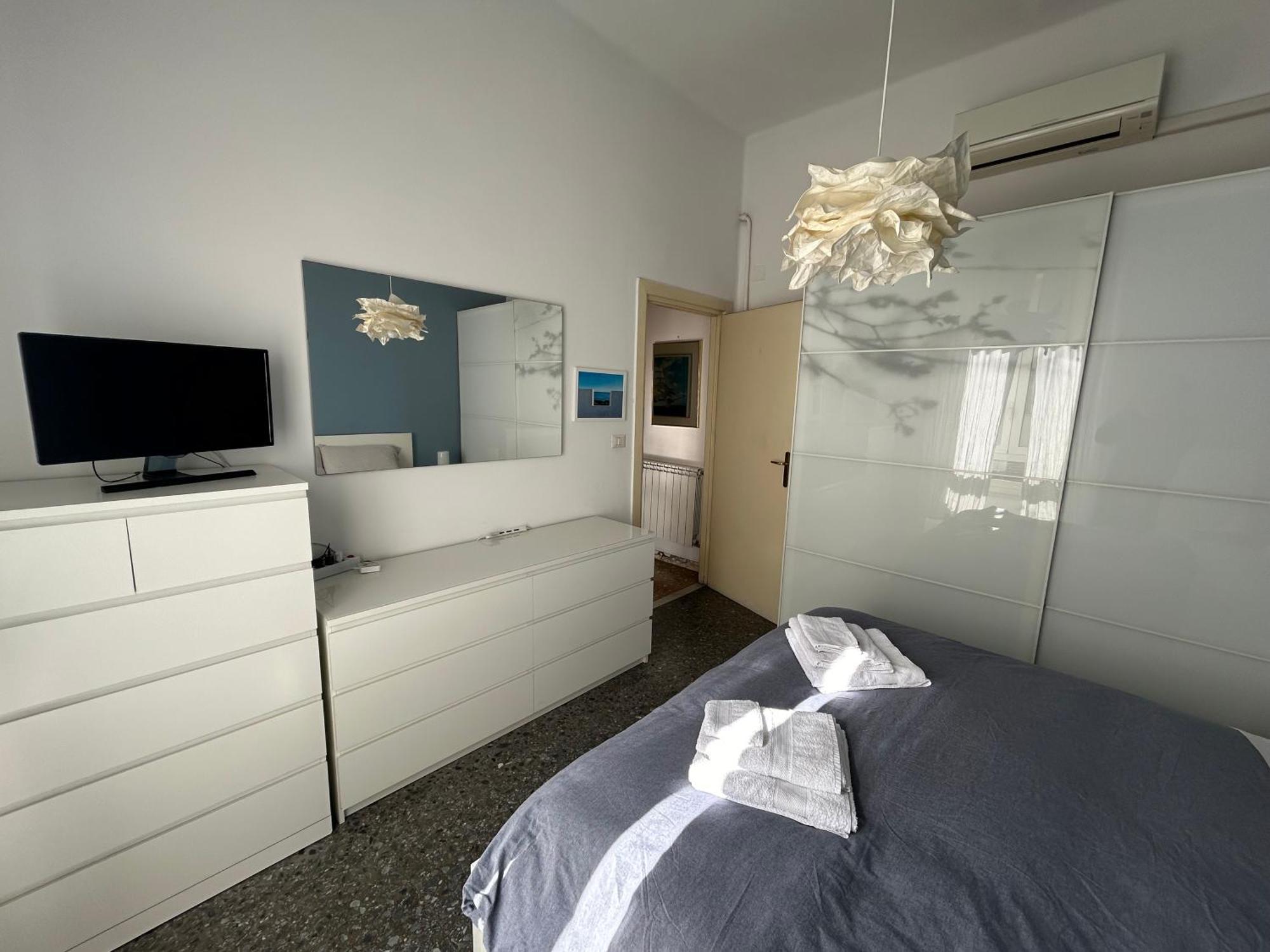 Private Near Garbatella & Caffarella Park * Rom